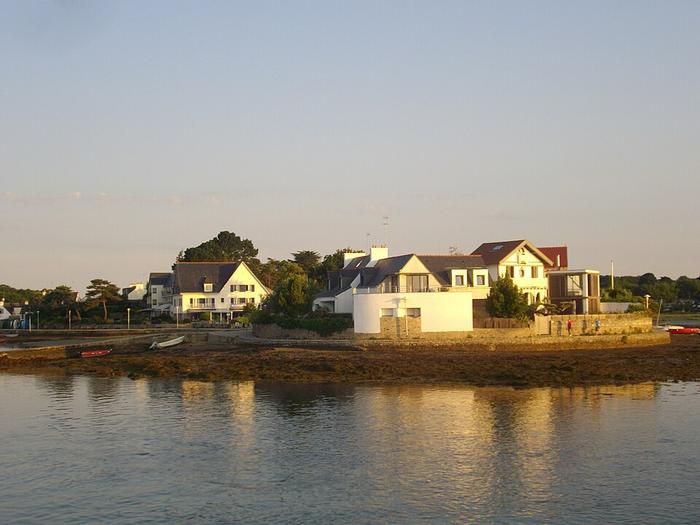 VANNES - Immobilier - CENTURY 21 Agence de la Madeleine - Île de Conleau, vue depuis le golfe