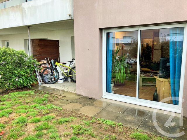 Afficher la photo en grand Appartement F2 à vendre - 2 pièces - 40.0 m2 - VANNES - 56 - BRETAGNE - Century 21 Agence De La Madeleine