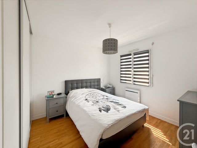 Appartement T4 à vendre - 4 pièces - 79.69 m2 - VANNES - 56 - BRETAGNE - Century 21 Agence De La Madeleine