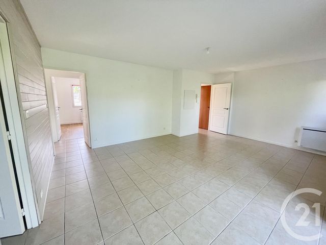 Appartement T4 à vendre - 4 pièces - 79.69 m2 - VANNES - 56 - BRETAGNE - Century 21 Agence De La Madeleine