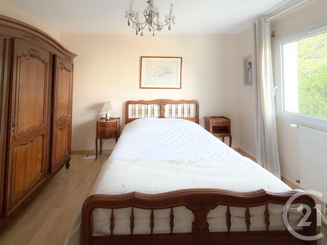 Appartement T4 à vendre - 4 pièces - 81.37 m2 - VANNES - 56 - BRETAGNE - Century 21 Agence De La Madeleine