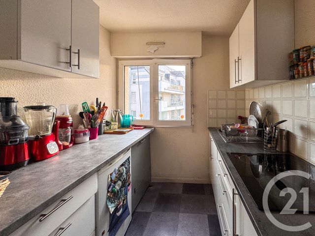 Appartement T3 à vendre - 3 pièces - 62.0 m2 - VANNES - 56 - BRETAGNE - Century 21 Agence De La Madeleine