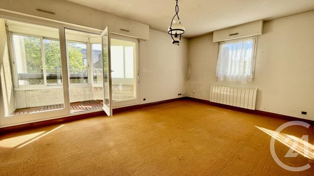 Afficher la photo en grand Appartement T3 à vendre - 3 pièces - 64.07 m2 - VANNES - 56 - BRETAGNE - Century 21 Agence De La Madeleine