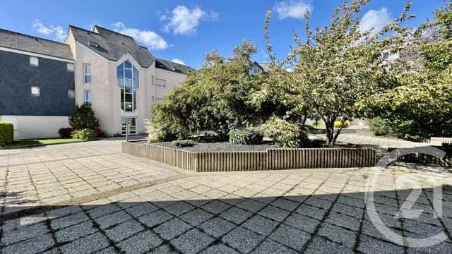 Afficher la photo en grand Appartement T3 à vendre - 3 pièces - 64.07 m2 - VANNES - 56 - BRETAGNE - Century 21 Agence De La Madeleine