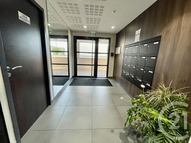 Appartement T2 à vendre - 2 pièces - 43.68 m2 - VANNES - 56 - BRETAGNE - Century 21 Agence De La Madeleine