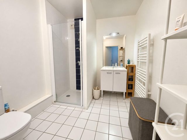 Appartement T2 à vendre - 2 pièces - 43.68 m2 - VANNES - 56 - BRETAGNE - Century 21 Agence De La Madeleine