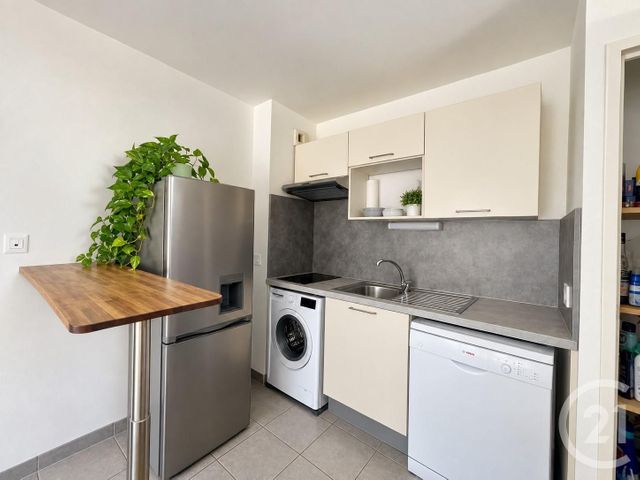 Appartement T2 à vendre - 2 pièces - 43.68 m2 - VANNES - 56 - BRETAGNE - Century 21 Agence De La Madeleine