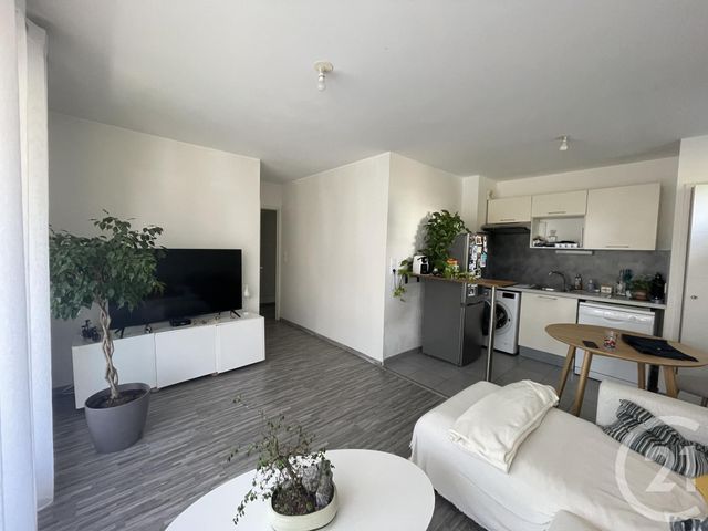 Appartement T2 à vendre - 2 pièces - 43.68 m2 - VANNES - 56 - BRETAGNE - Century 21 Agence De La Madeleine