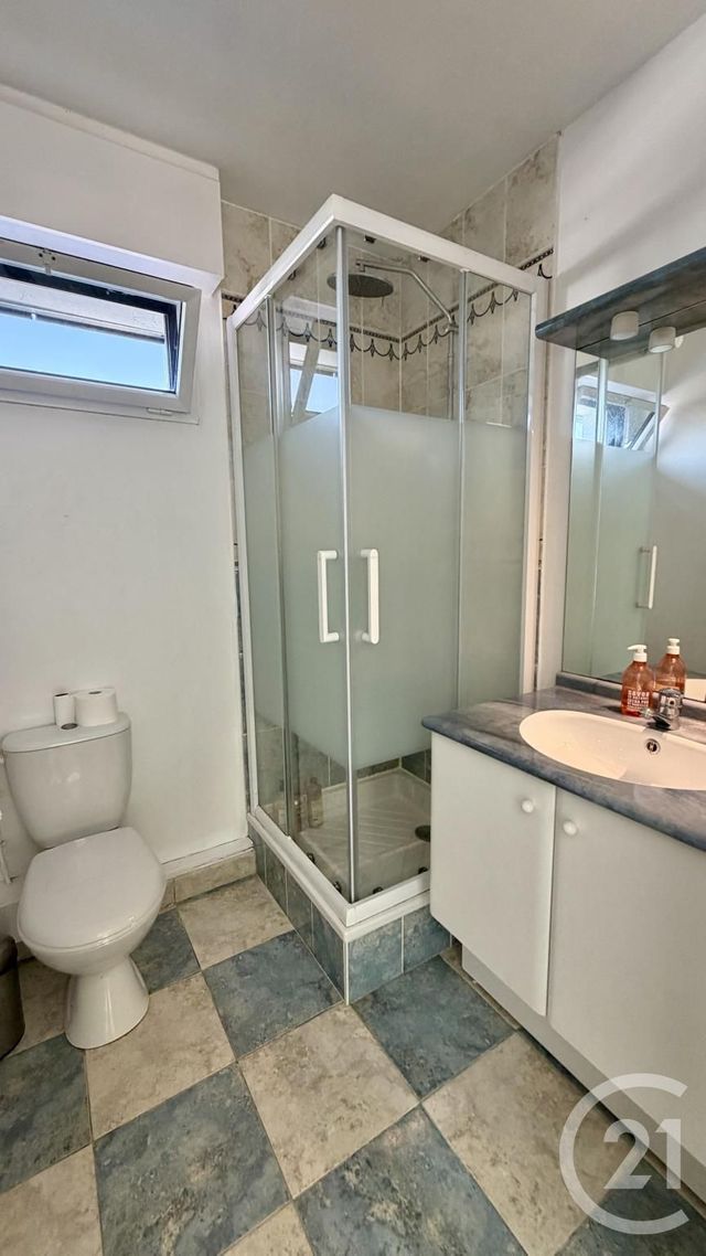 Appartement T4 à vendre - 4 pièces - 86.9 m2 - VANNES - 56 - BRETAGNE - Century 21 Agence De La Madeleine