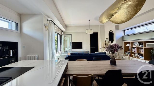 Appartement T4 à vendre - 4 pièces - 86.9 m2 - VANNES - 56 - BRETAGNE - Century 21 Agence De La Madeleine