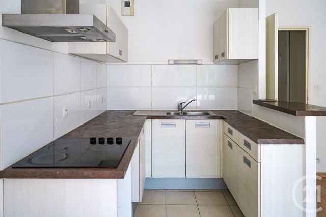 Appartement à vendre - 4 pièces - 75.36 m2 - VANNES - 56 - BRETAGNE - Century 21 Agence De La Madeleine