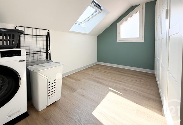 Afficher la photo en grand Appartement Duplex à vendre - 3 pièces - 48.76 m2 - VANNES - 56 - BRETAGNE - Century 21 Agence De La Madeleine