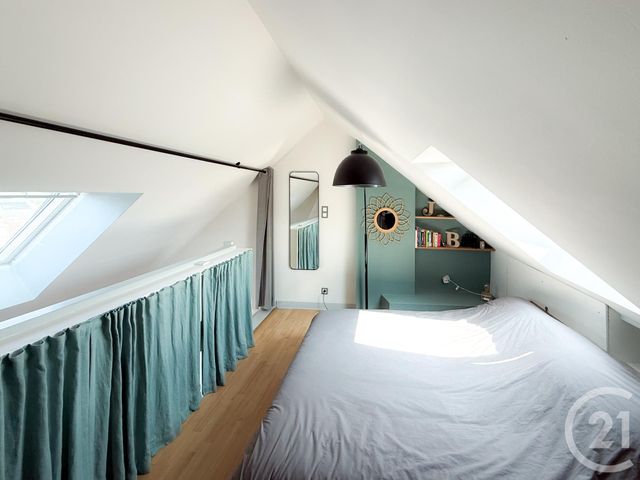 Afficher la photo en grand Appartement Duplex à vendre - 3 pièces - 48.76 m2 - VANNES - 56 - BRETAGNE - Century 21 Agence De La Madeleine