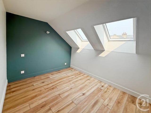 Appartement Duplex à vendre - 3 pièces - 42.07 m2 - VANNES - 56 - BRETAGNE - Century 21 Agence De La Madeleine