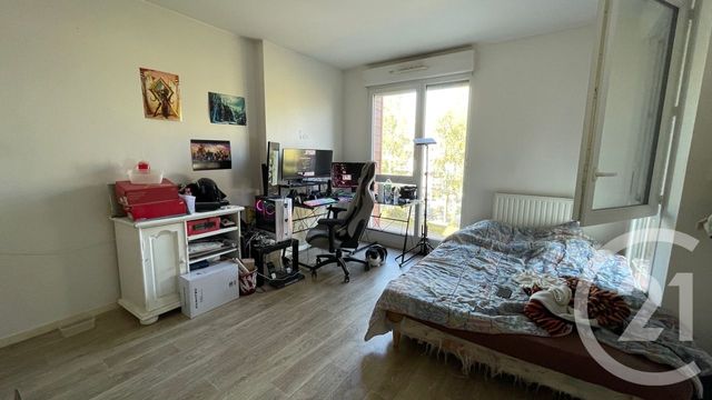 Appartement F2 à vendre - 2 pièces - 40.9 m2 - VANNES - 56 - BRETAGNE - Century 21 Agence De La Madeleine