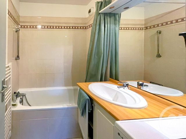 Appartement T2 à vendre - 2 pièces - 34.8 m2 - VANNES - 56 - BRETAGNE - Century 21 Agence De La Madeleine