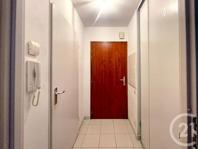 Appartement T2 à vendre - 2 pièces - 34.8 m2 - VANNES - 56 - BRETAGNE - Century 21 Agence De La Madeleine