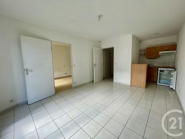 Appartement T2 à vendre - 2 pièces - 34.8 m2 - VANNES - 56 - BRETAGNE - Century 21 Agence De La Madeleine