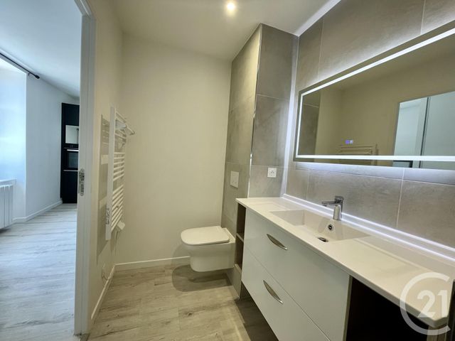 Appartement T2 à vendre - 2 pièces - 37.52 m2 - VANNES - 56 - BRETAGNE - Century 21 Agence De La Madeleine