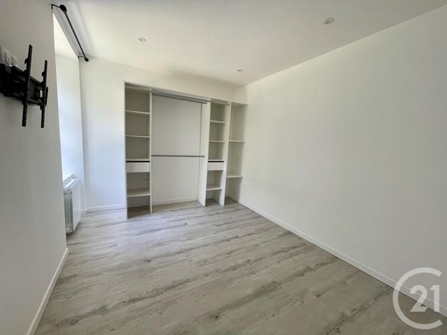 Appartement T2 à vendre - 2 pièces - 37.52 m2 - VANNES - 56 - BRETAGNE - Century 21 Agence De La Madeleine