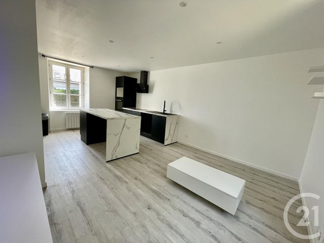 Appartement T2 à vendre - 2 pièces - 37.52 m2 - VANNES - 56 - BRETAGNE - Century 21 Agence De La Madeleine