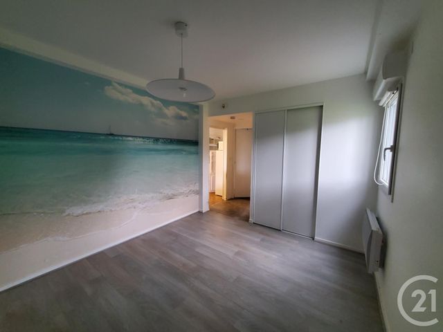 Appartement F2 à vendre - 2 pièces - 54.5 m2 - ARRADON - 56 - BRETAGNE - Century 21 Agence De La Madeleine