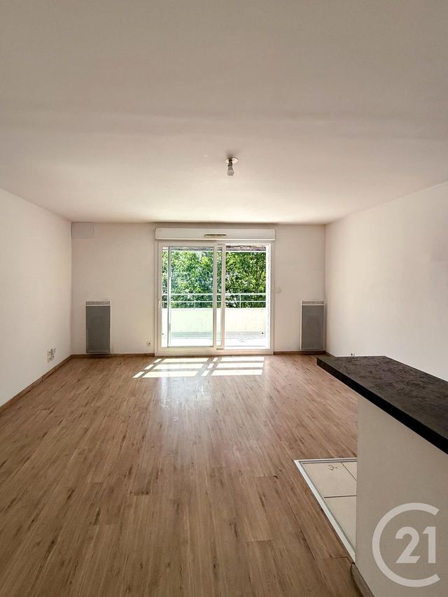 Appartement à vendre - 4 pièces - 75.36 m2 - VANNES - 56 - BRETAGNE - Century 21 Agence De La Madeleine