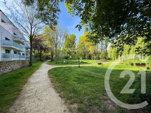 Appartement T3 à vendre - 3 pièces - 76.22 m2 - VANNES - 56 - BRETAGNE - Century 21 Agence De La Madeleine