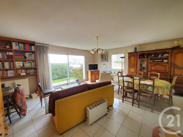 Appartement F3 à vendre - 3 pièces - 81.57 m2 - VANNES - 56 - BRETAGNE - Century 21 Agence De La Madeleine