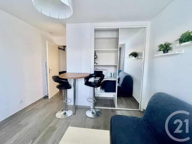 Appartement Studio à vendre - 1 pièce - 19.05 m2 - VANNES - 56 - BRETAGNE - Century 21 Agence De La Madeleine