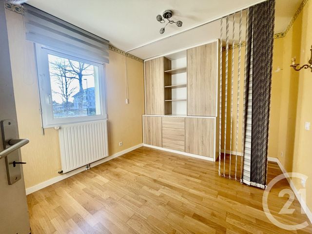 Appartement T4 à vendre - 4 pièces - 72.4 m2 - VANNES - 56 - BRETAGNE - Century 21 Agence De La Madeleine