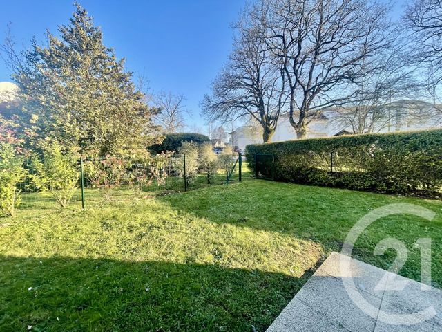 Appartement T4 à vendre - 4 pièces - 72.4 m2 - VANNES - 56 - BRETAGNE - Century 21 Agence De La Madeleine