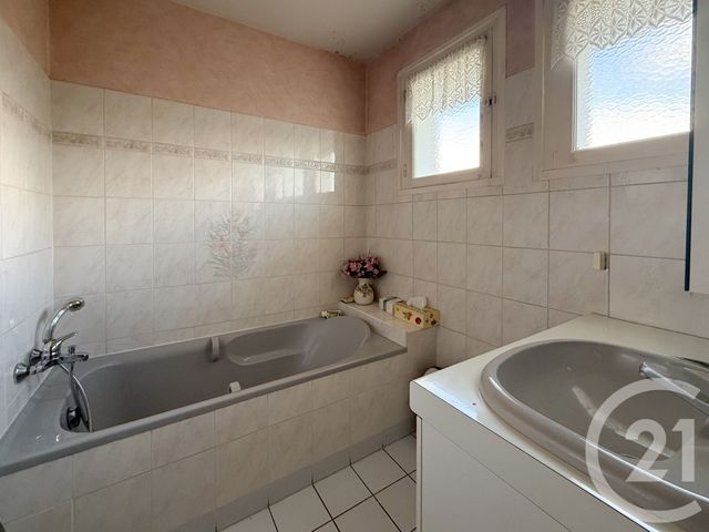 maison à vendre - 7 pièces - 145.33 m2 - VANNES - 56 - BRETAGNE - Century 21 Agence De La Madeleine