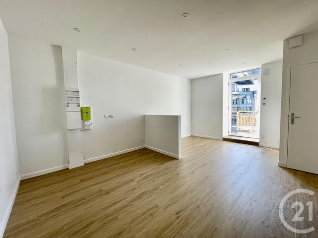 Appartement T2 à vendre - 2 pièces - 45.0 m2 - VANNES - 56 - BRETAGNE - Century 21 Agence De La Madeleine