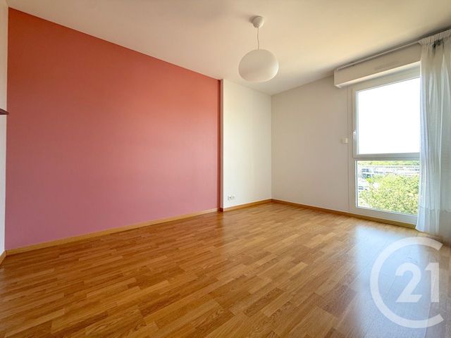 Appartement T4 à vendre - 4 pièces - 78.0 m2 - VANNES - 56 - BRETAGNE - Century 21 Agence De La Madeleine