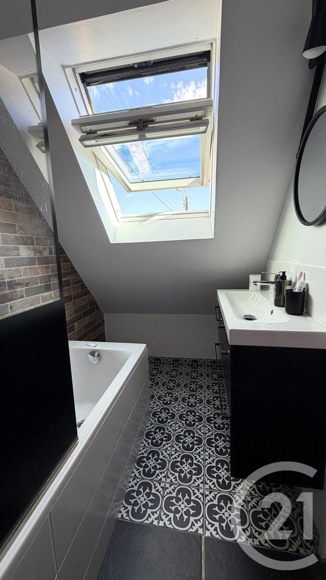 maison à vendre - 7 pièces - 148.0 m2 - VANNES - 56 - BRETAGNE - Century 21 Agence De La Madeleine