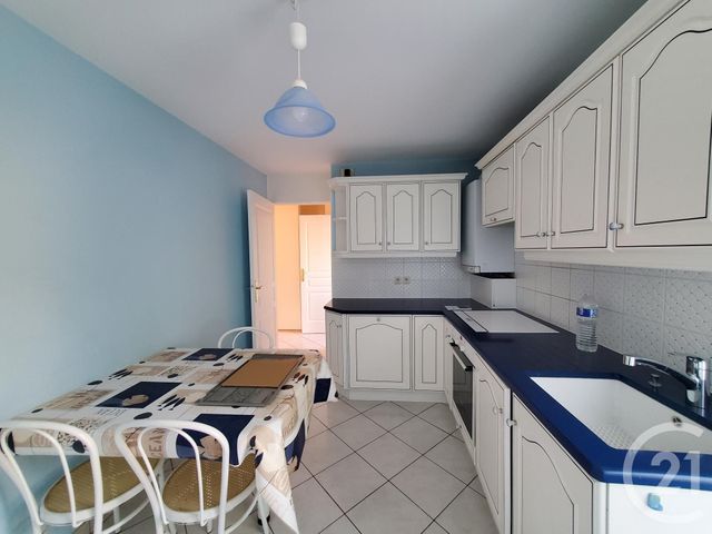 Appartement à vendre - 4 pièces - 108.07 m2 - VANNES - 56 - BRETAGNE - Century 21 Agence De La Madeleine