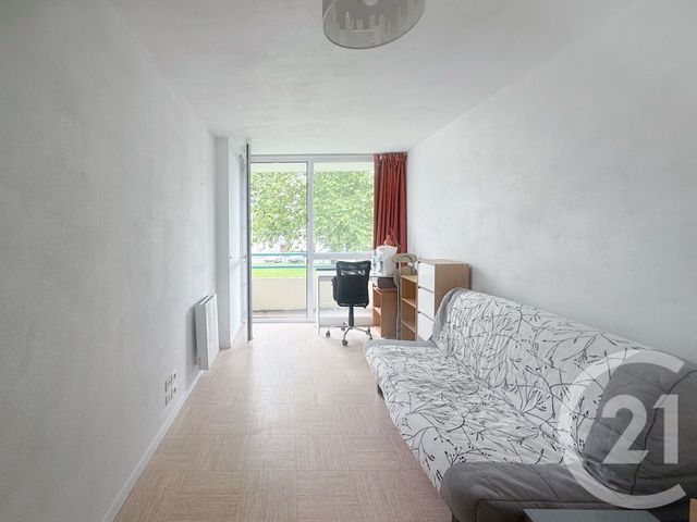 Appartement Studio à vendre - 1 pièce - 20.2 m2 - VANNES - 56 - BRETAGNE - Century 21 Agence De La Madeleine