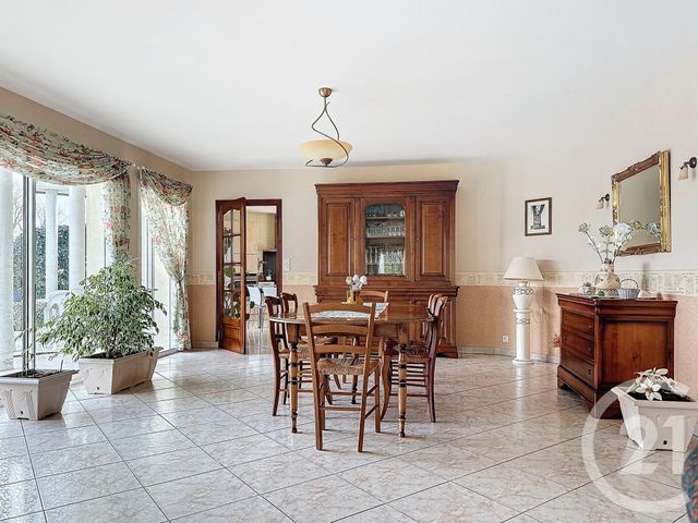 maison à vendre - 6 pièces - 243.5 m2 - ST NICOLAS DE REDON - 44 - PAYS-DE-LOIRE - Century 21 Agence De La Madeleine