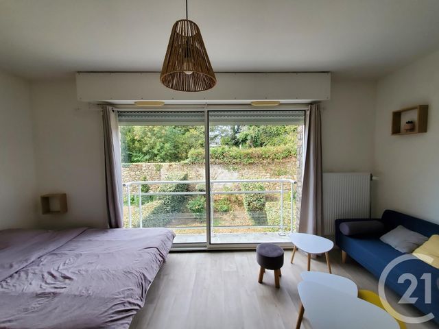 Appartement Studio à vendre - 1 pièce - 24.15 m2 - VANNES - 56 - BRETAGNE - Century 21 Agence De La Madeleine