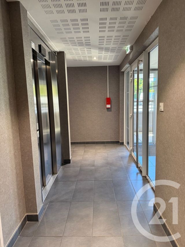 Appartement F3 à vendre - 3 pièces - 57.0 m2 - VANNES - 56 - BRETAGNE - Century 21 Agence De La Madeleine