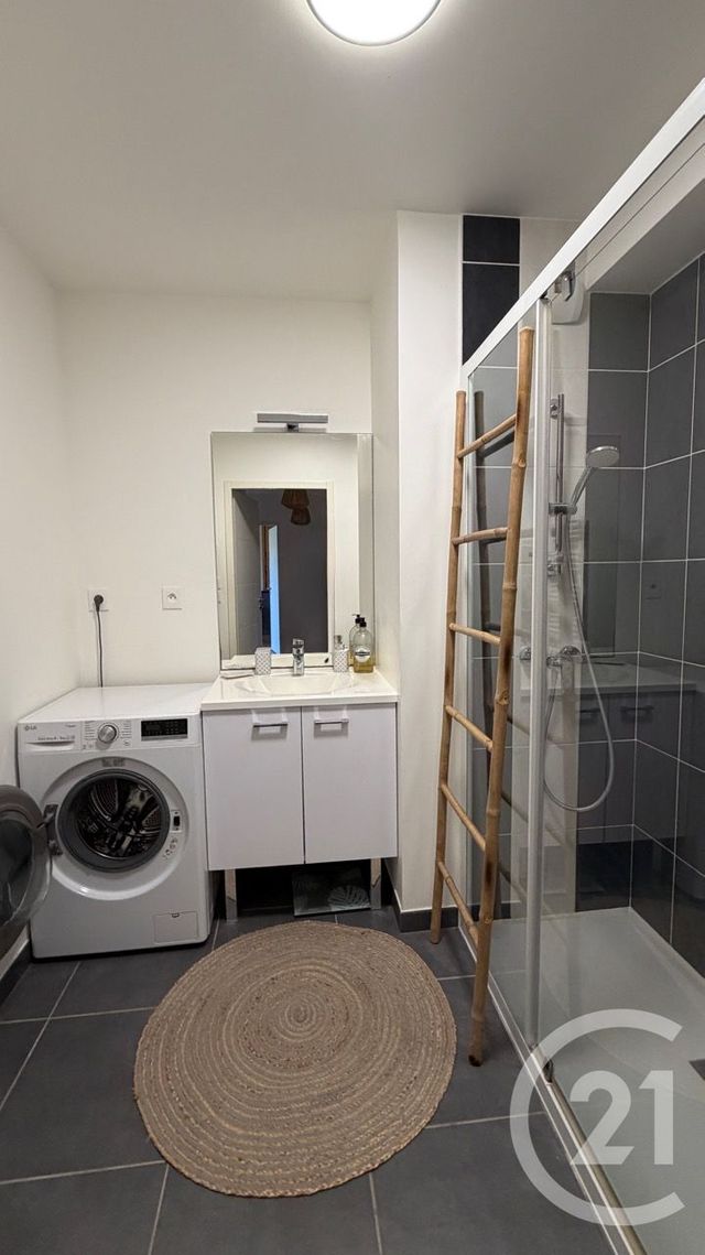Appartement F3 à vendre - 3 pièces - 57.0 m2 - VANNES - 56 - BRETAGNE - Century 21 Agence De La Madeleine