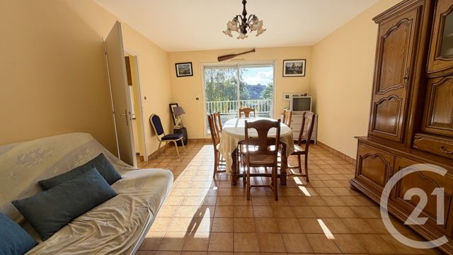 Appartement T3 à vendre - 3 pièces - 60.91 m2 - VANNES - 56 - BRETAGNE - Century 21 Agence De La Madeleine