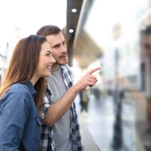 notre agence <span class='tw-capitalize'>CENTURY 21 Agence de la Madeleine</span> 